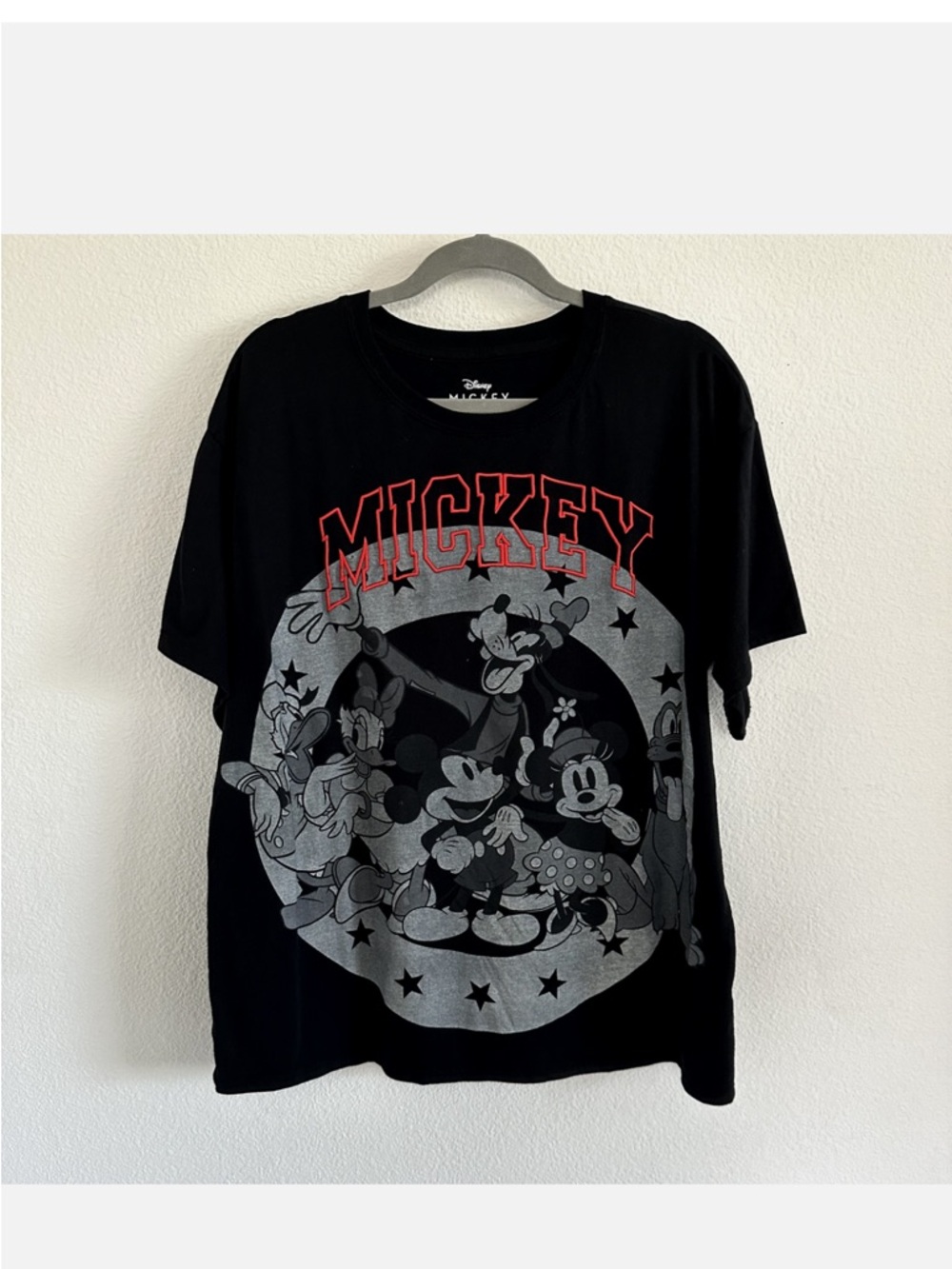 Mickey And friends Black Graphic Tee Embroidered Letters Men’s size Medium